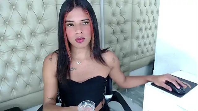 JessicaHott01 online show from 03-22-26, 07:28