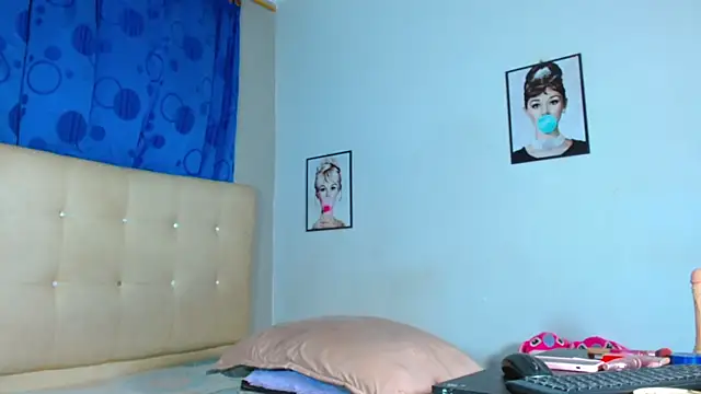 Snapshot of ebonny_ts chatting on 09-30-25, 11:37 ebonny ts online show from 09-30-25, 11:37