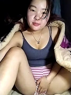 lylylove online show from 02-17-26, 12:18