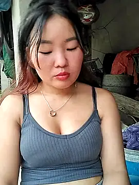 Snapshot of lylylove chatting on 07-14-26, 10:32 lylylove online show from 07-14-26, 10:32