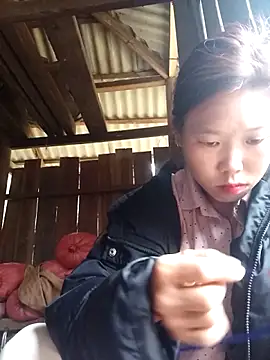 Ngocmi909 online show from 03-08-26, 02:04