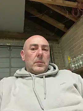 Richmcgee online show from 03-17-26, 08:23