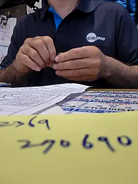 Snapshot of anggllaaa chatting on 10-23-25, 03:39 anggllaaa online show from 10-23-25, 03:39