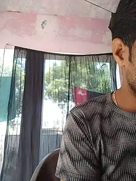Snapshot of Miss_Sahiba chatting on 12-02-25, 05:02 Miss Sahiba online show from 12-02-25, 05:02