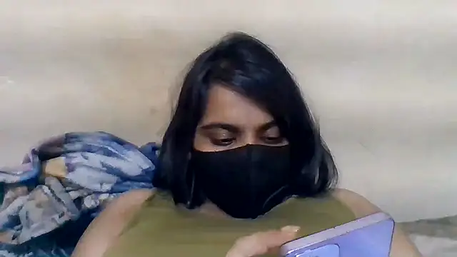 Snapshot of Vaani_Singha chatting on 06-13-26, 11:13 Vaani Singha online show from 06-13-26, 11:13