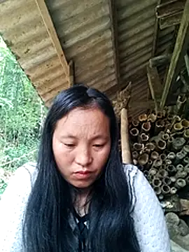 Snapshot of miss-su chatting on 04-21-26, 02:51 miss-su online show from 04-21-26, 02:51