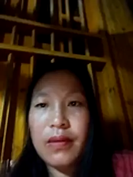 Snapshot of miss-su chatting on 05-11-26, 08:39 miss-su online show from 05-11-26, 08:39
