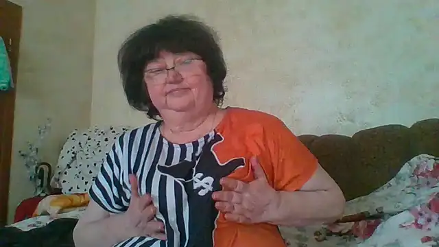 MilaSky5303 online show from 12-17-25, 10:32