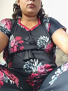 Snapshot of your_chandni04 chatting on 05-19-26, 08:31 your chandni04 online show from 05-19-26, 08:31