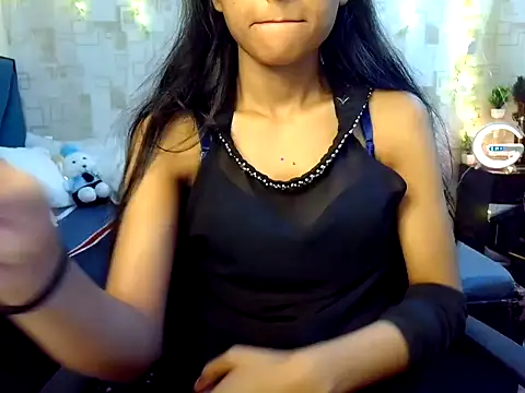 Snapshot of fairy_princess chatting on 09-25-25, 08:12 fairy princess online show from 09-25-25, 08:12