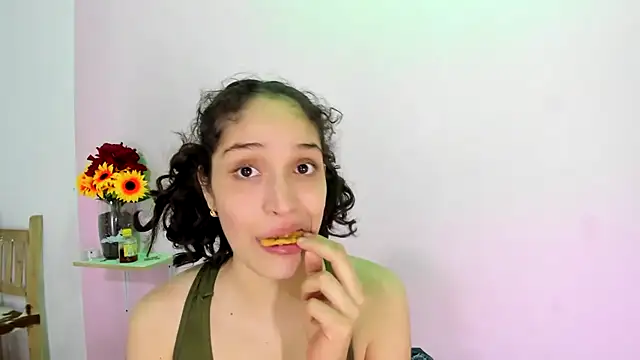 TeensNews18 online show from 10-08-25, 01:58