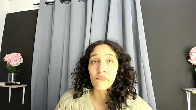 TeensNews18 online show from 11-14-25, 12:31