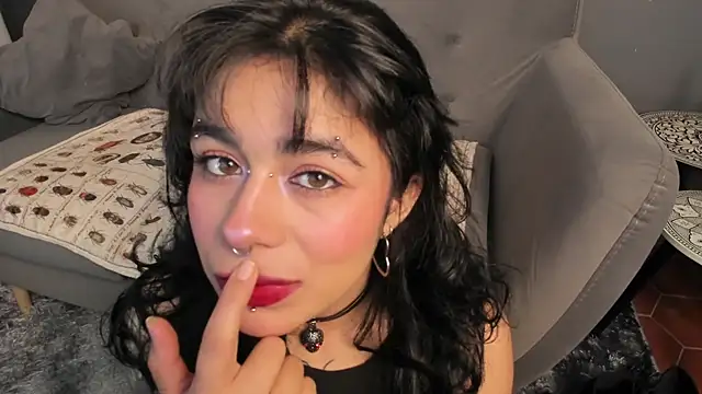 flower smith  online show from 02-28-26, 12:17