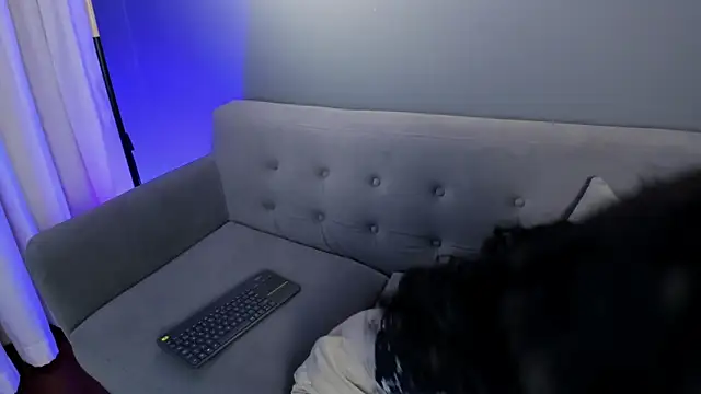 flower smith  online show from 04-09-26, 11:59