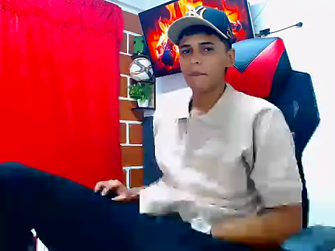 cristian tayron1 online show from 06-16-26, 06:05