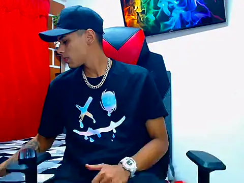 cristian tayron1 online show from 07-03-26, 05:47