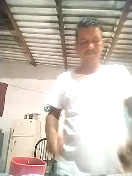 colombiano198720 online show from 11-24-25, 11:43