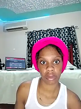 PinkSkyyy online show from 12-22-25, 02:30