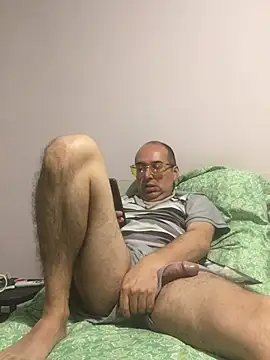 falconc1301 online show from 05-09-26, 03:56