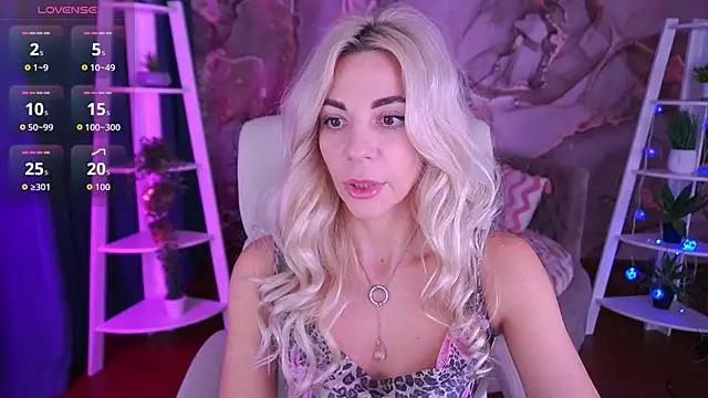 BellaRayyy online show from 01-10-26, 01:57