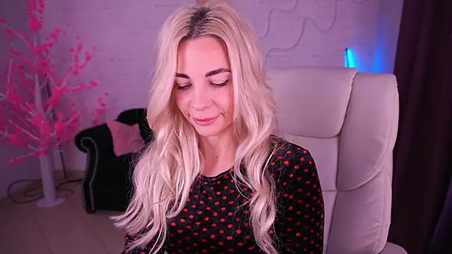 BellaRayyy online show from 01-14-26, 07:14