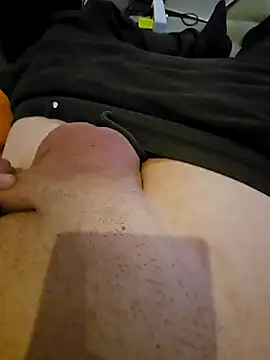 Snapshot of Ray2450x chatting on 10-27-25, 03:32 Ray2450x online show from 10-27-25, 03:32