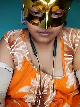 Snapshot of mimi87hoty chatting on 04-28-26, 04:56 mimi87hoty online show from 04-28-26, 04:56