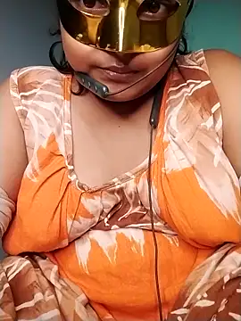 Snapshot of mimi87hoty chatting on 06-18-26, 04:44 mimi87hoty online show from 06-18-26, 04:44