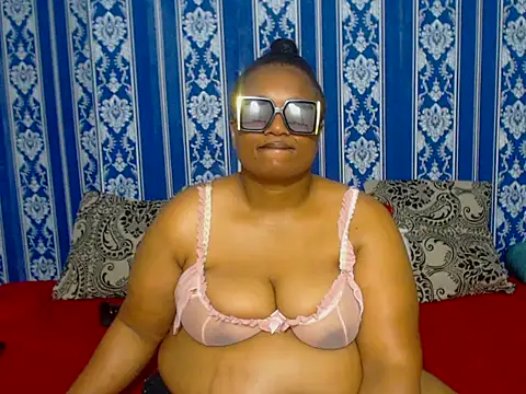 JUICEYLIPS333 online show from 11-23-25, 05:02