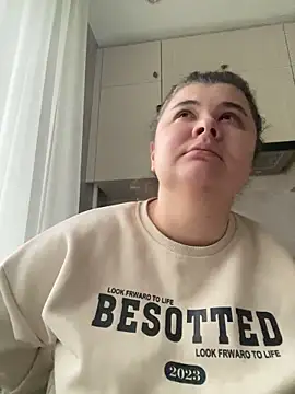 AliceCurlyX online show from 02-16-26, 02:02