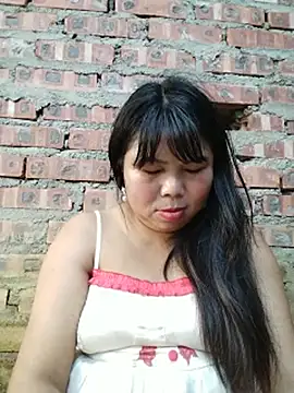 Snapshot of lusy-00 chatting on 07-12-26, 09:33 lusy-00 online show from 07-12-26, 09:33