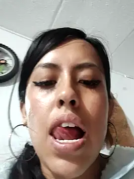 Queen Ashly online show from 09-21-25, 02:02