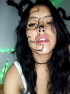 Queen Ashly online show from 10-23-25, 01:16