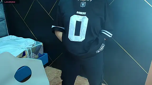 LiaMonroee  online show from 11-11-25, 11:54