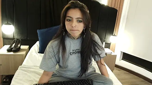 LiaMonroee  online show from 03-13-26, 11:50