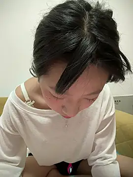 jingjing005 online show from 04-16-26, 06:25