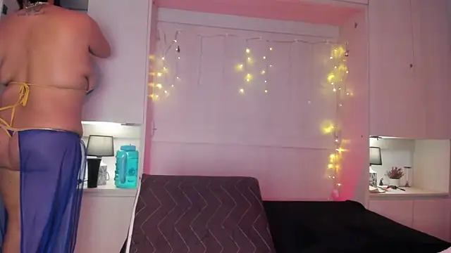 VickyRuiz  online show from 02-05-26, 12:43