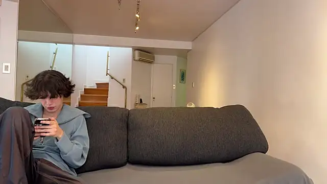 lenruy online show from 04-12-26, 05:29