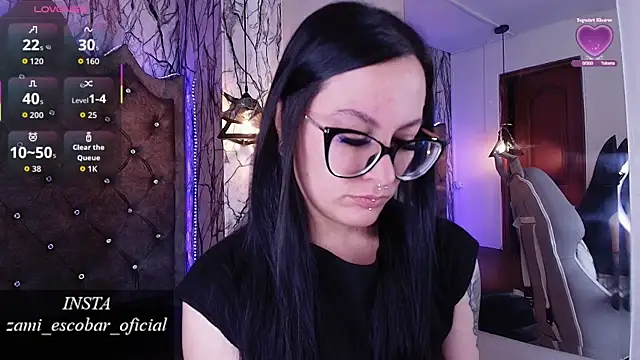 Zami Escobar of online show from 12-19-25, 06:48