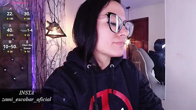 Zami Escobar of online show from 01-05-26, 06:33