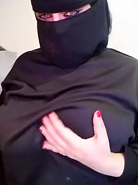 lilyan12 online show from 04-11-26, 03:00