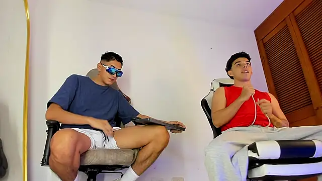 sotooliver3 online show from 06-20-26, 10:01