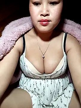 maycuc123 online show from 01-14-26, 12:49