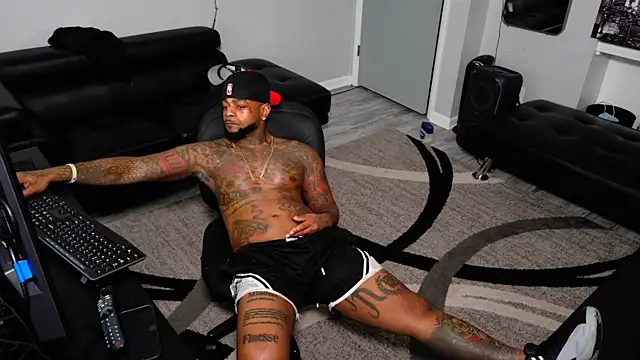 SLANGONDEMHOES online show from 02-15-26, 05:09