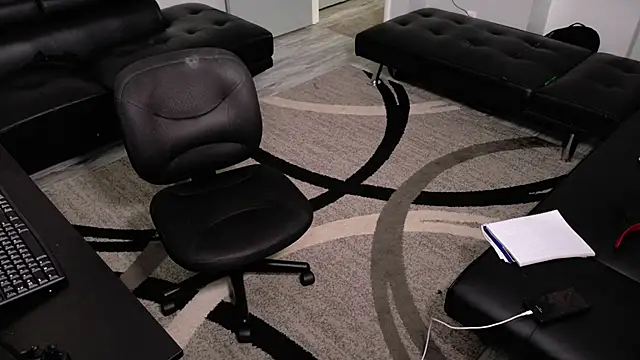 SLANGONDEMHOES online show from 04-20-26, 05:26