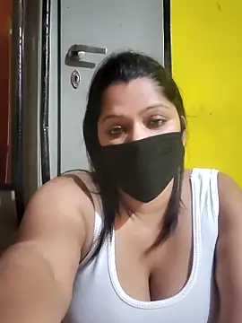 Snapshot of Hottie_couple69 chatting on 09-14-25, 08:19 Hottie couple69 online show from 09-14-25, 08:19