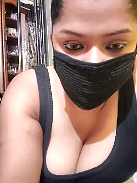 Snapshot of Hottie_couple69 chatting on 10-11-25, 06:28 Hottie couple69 online show from 10-11-25, 06:28