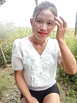 rubi bae online show from 10-31-25, 05:19