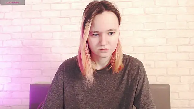 Ericha Stone online show from 04-02-26, 01:36