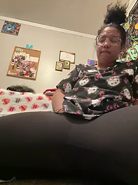 StylishEchium online show from 04-13-26, 06:02